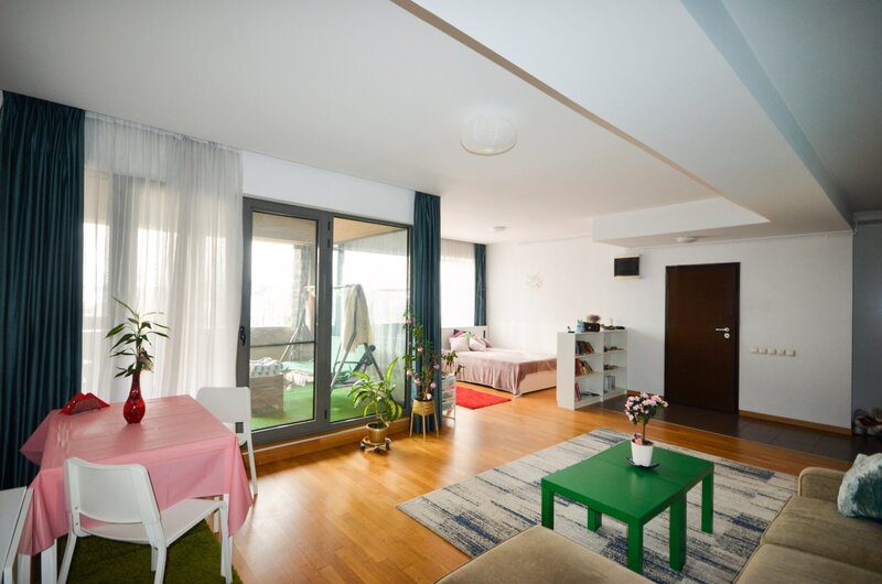 Mariott, Palatul Parlamentului, Catedrala Mantuirii Neamului, 13 Septembrie