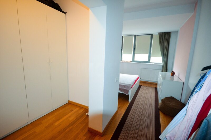 Mariott, Palatul Parlamentului, Catedrala Mantuirii Neamului, 13 Septembrie